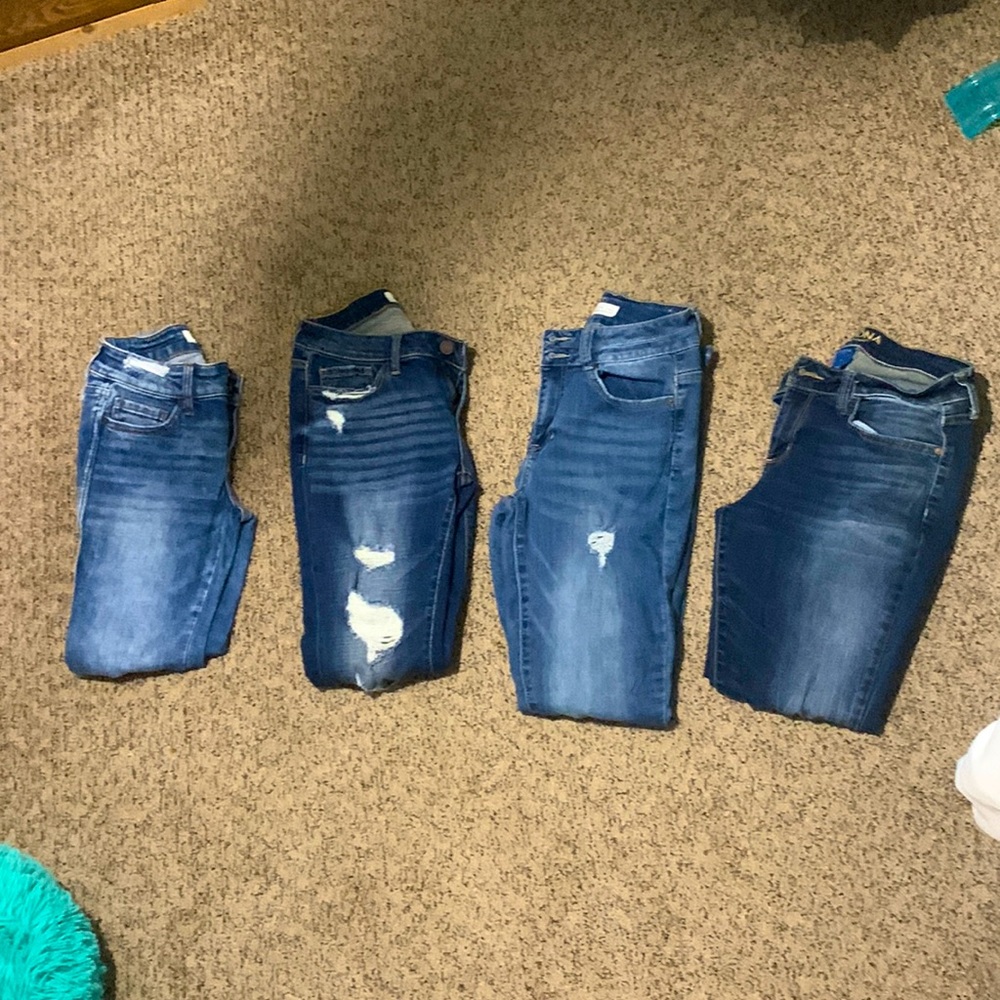 Jeans Lot 4 Pairs, Size 27, 2 low rise, 2 mid rise